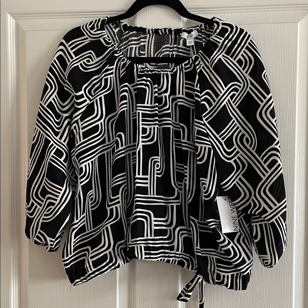 Nine West Cinched Waist Top - Black and White Patterned Blouse - NWT - XXL